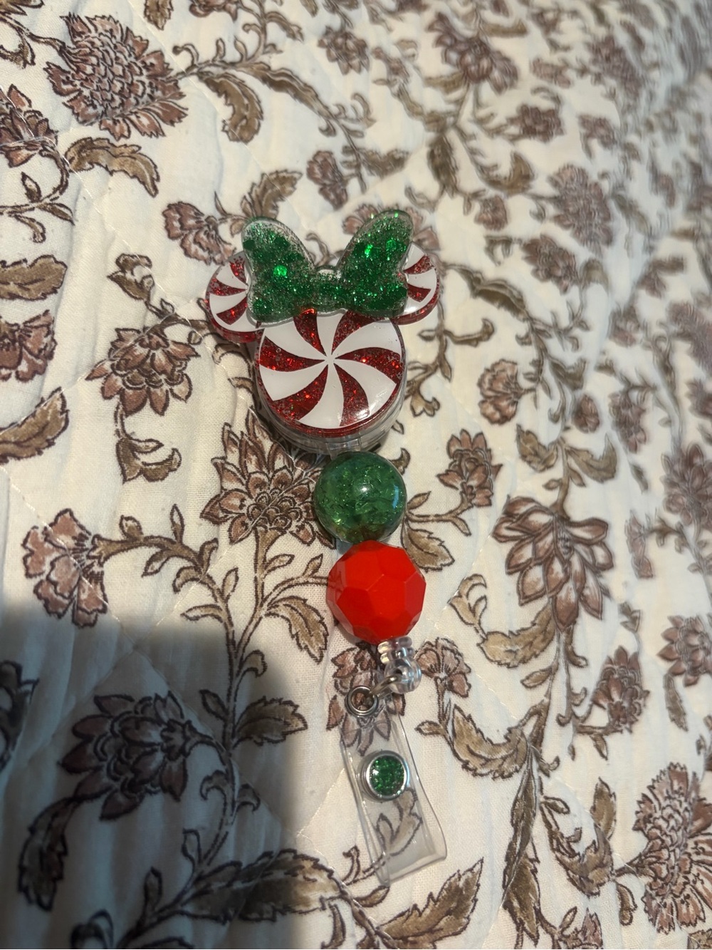 Holiday Green & Red Minnie Charm Badge Reel